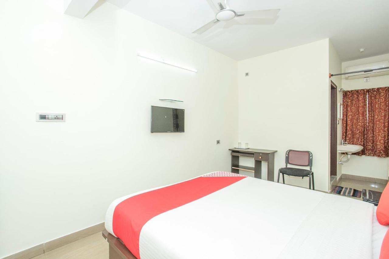 Oyo 13170 Victory Suites Bangalore Exteriör bild